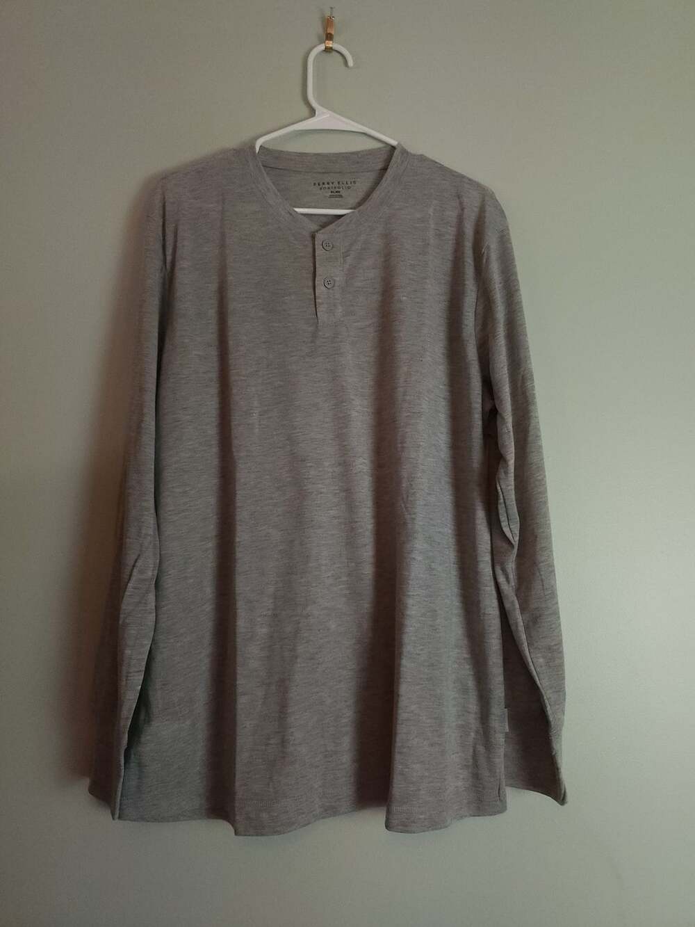 Athleisure Normcore Perry Ellis Portfolio Men's Long Sleeve Henley Shirt